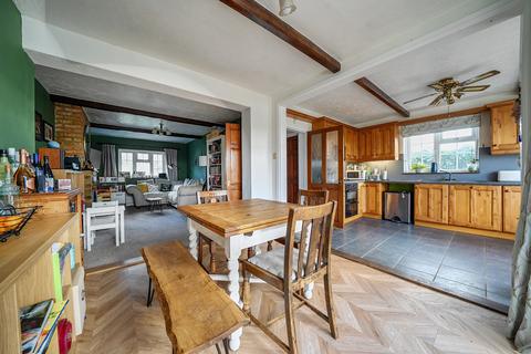 3 bedroom semi-detached house for sale, School Lane, Horton Kirby, Dartford