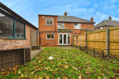3 bedroom semi-detached house for sale, Queens Way, Cottingham