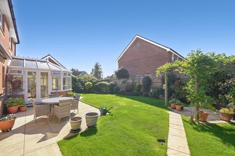 undefined, John Newington Close, Kennington, Ashford, Kent, TN24