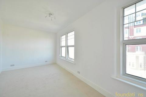 2 bedroom flat for sale, Bolebrooke Road, Bexhill-on-Sea, TN40