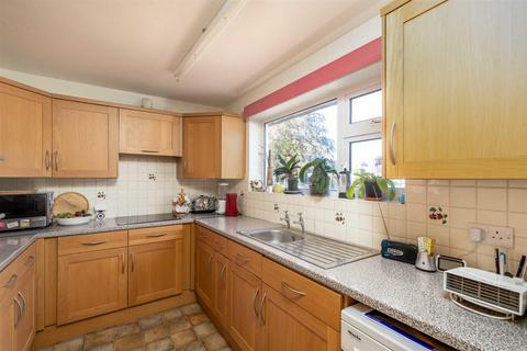 undefined, Chequers Park, Wye TN25