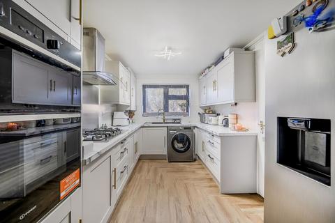 undefined, Mirren Close, Harrow, HA2