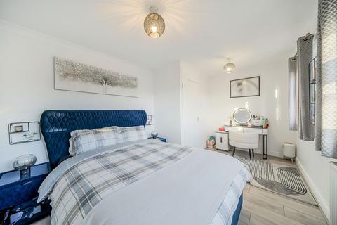 2 bedroom terraced house for sale, Mirren Close, Harrow, HA2