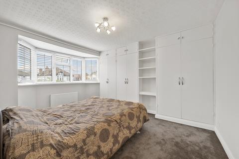 undefined, Kingsway, New Malden KT3