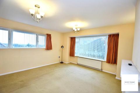 2 bedroom bungalow for sale, Selsfield Close, Eastbourne BN21