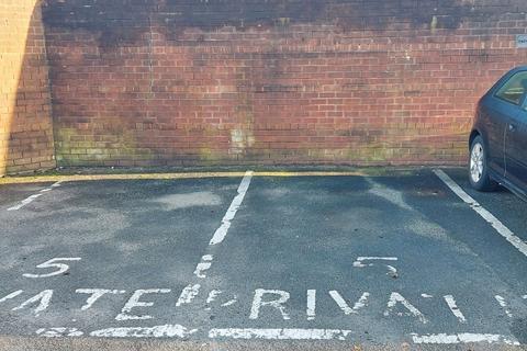 undefined, Parkway, Cheshire SK9