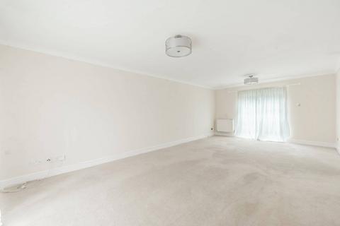 2 bedroom flat for sale, High Street, Edgware, HA8