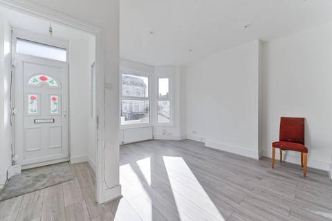 Cranbrook Road, Thornton Heath, CR7