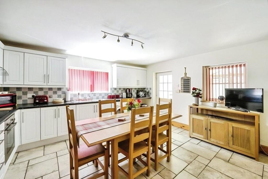 Breakfast Kitchen
