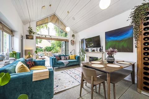 undefined, Riverfield Road, Staines-Upon-Thames TW18