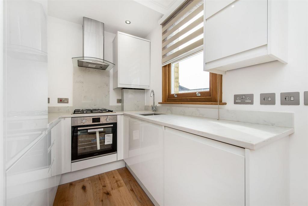 31493 davies and davies flat 1 67a stroud green