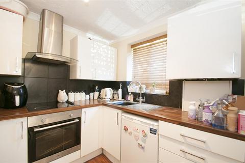 1 bedroom apartment to rent, Rockall Court, Slough