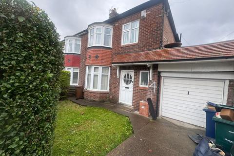 3 bedroom semi-detached house to rent, Kingsway, Newcastle upon Tyne NE4