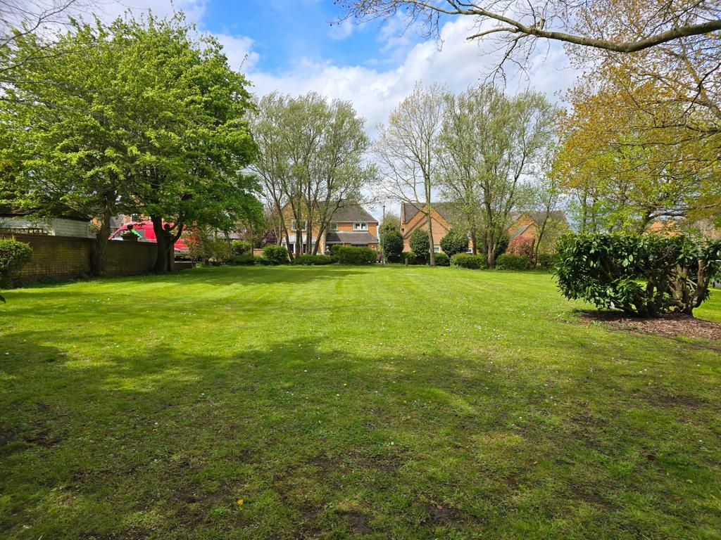 Residents green