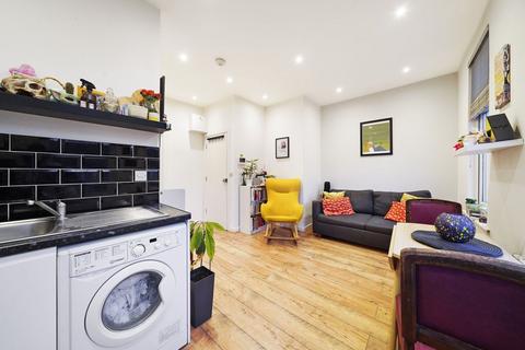 1 bedroom flat for sale, Butler Avenue, Harrow HA1