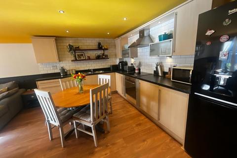 2 bedroom apartment to rent, Walker House, Elmira Way, Salford