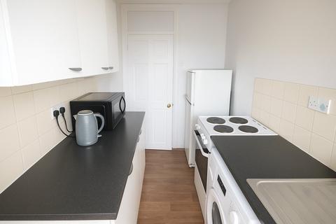 undefined, Teesdale  Court, Greater London TW7