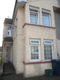 53 Roberts road, High Wycombe, HP13