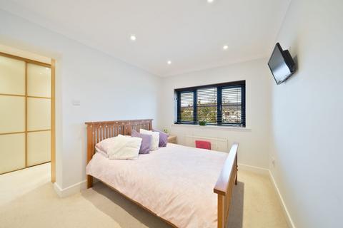 3 bedroom end of terrace house for sale, The Hythe, Ely CB6