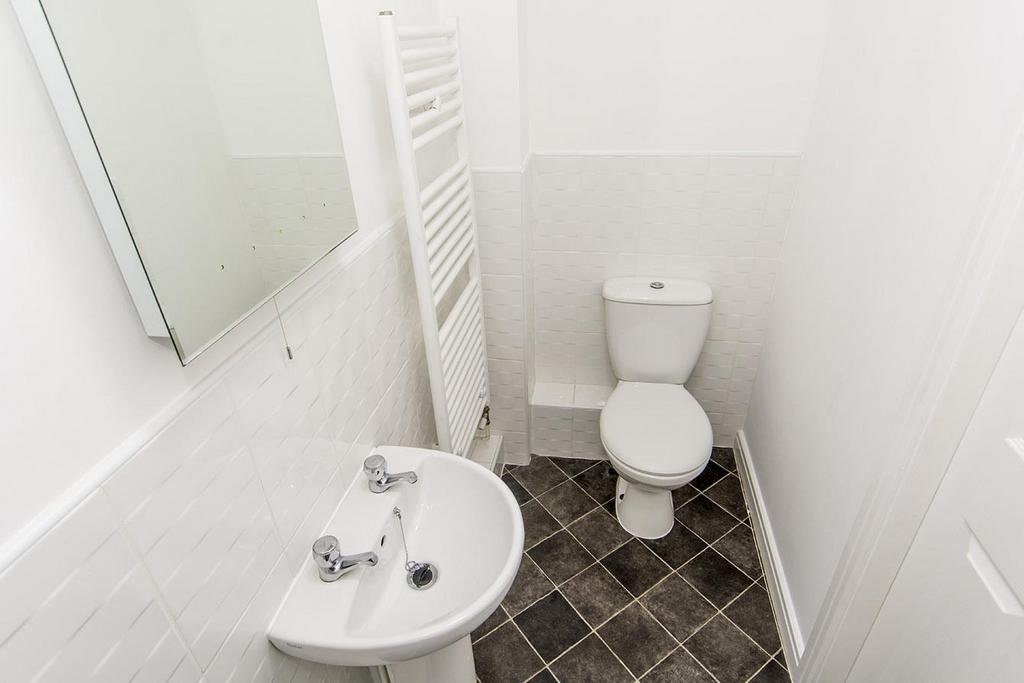 En-Suite Shower Room Photo One