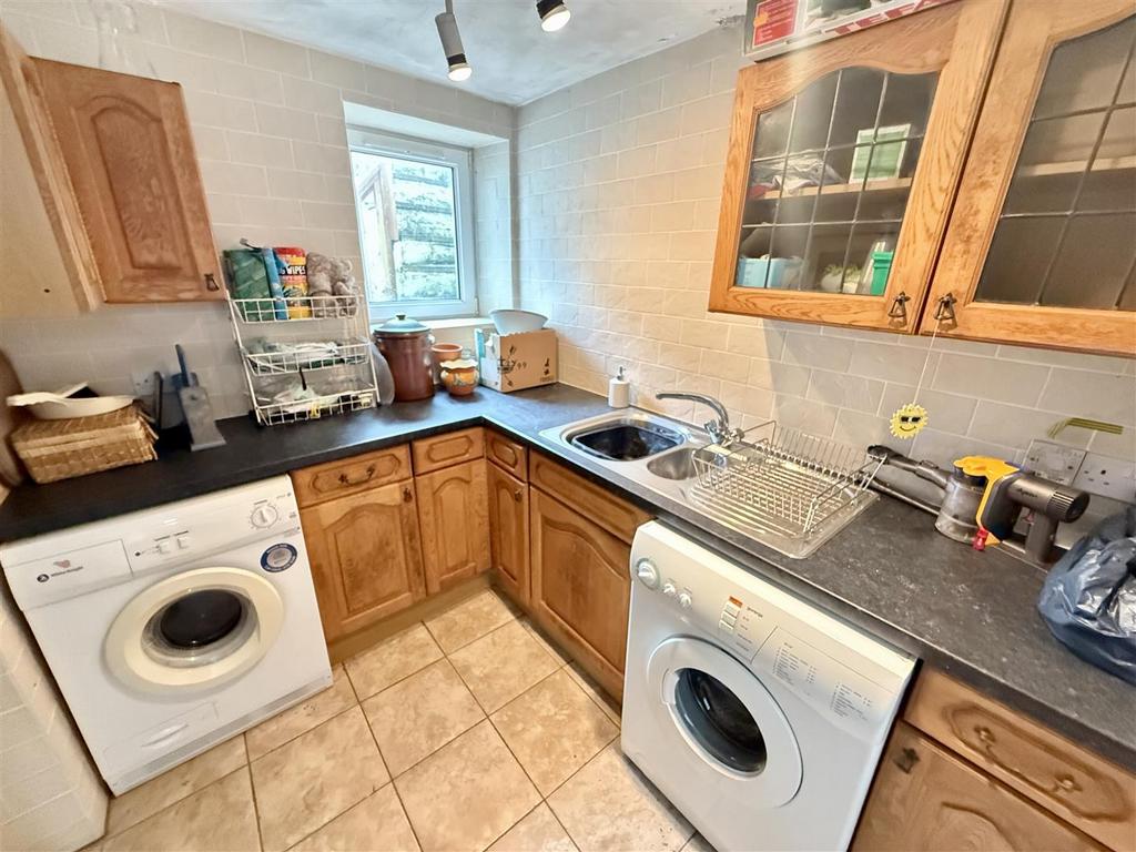 Rear Utility Room