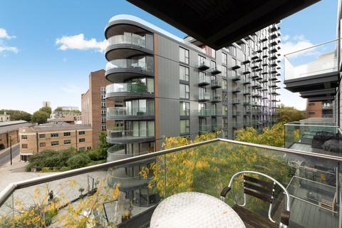 2 bedroom apartment for sale, Cobblestone Square, E1W