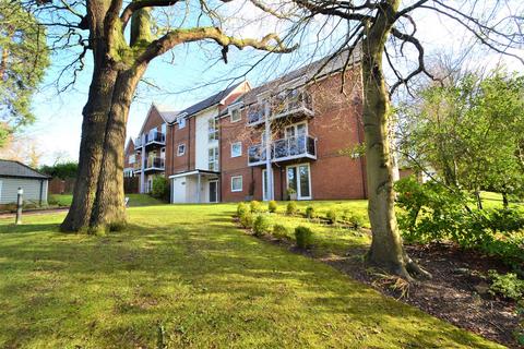 2 bedroom flat for sale, Chandlers Ford
