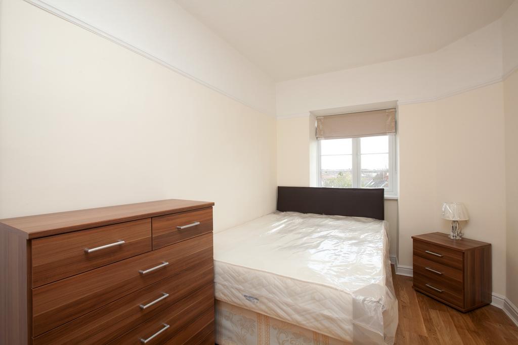 Photo 03