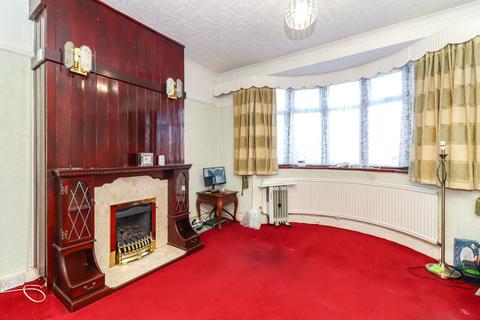 2 bedroom semi-detached house for sale, Station Road, Kings Langley, WD4