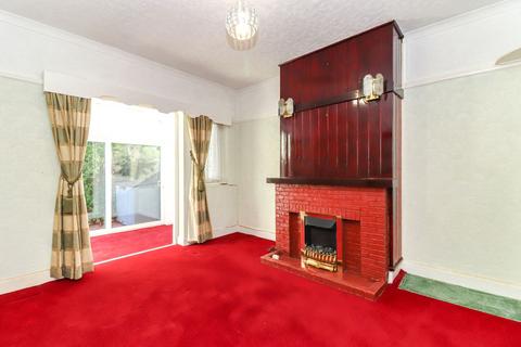 2 bedroom semi-detached house for sale, Station Road, Kings Langley, WD4