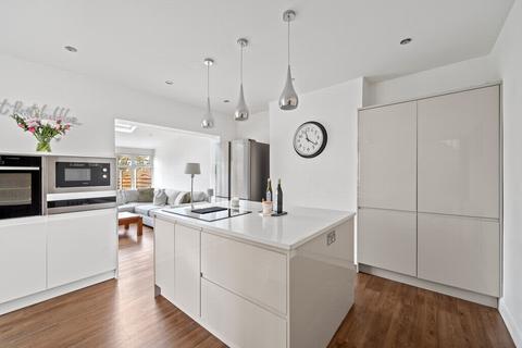 3 bedroom semi-detached house for sale, Cedric Road, Eltham, SE9