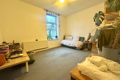 2 bedroom terraced house to rent, Claremont Gardens, Ramsgate, Kent, CT11