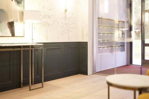 undefined, Chiswick High Road, London, W4