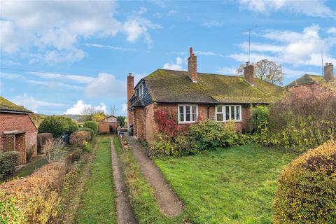 undefined, Square Close, Henley-on-Thames RG9
