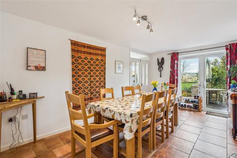 undefined, Square Close, Henley-on-Thames RG9
