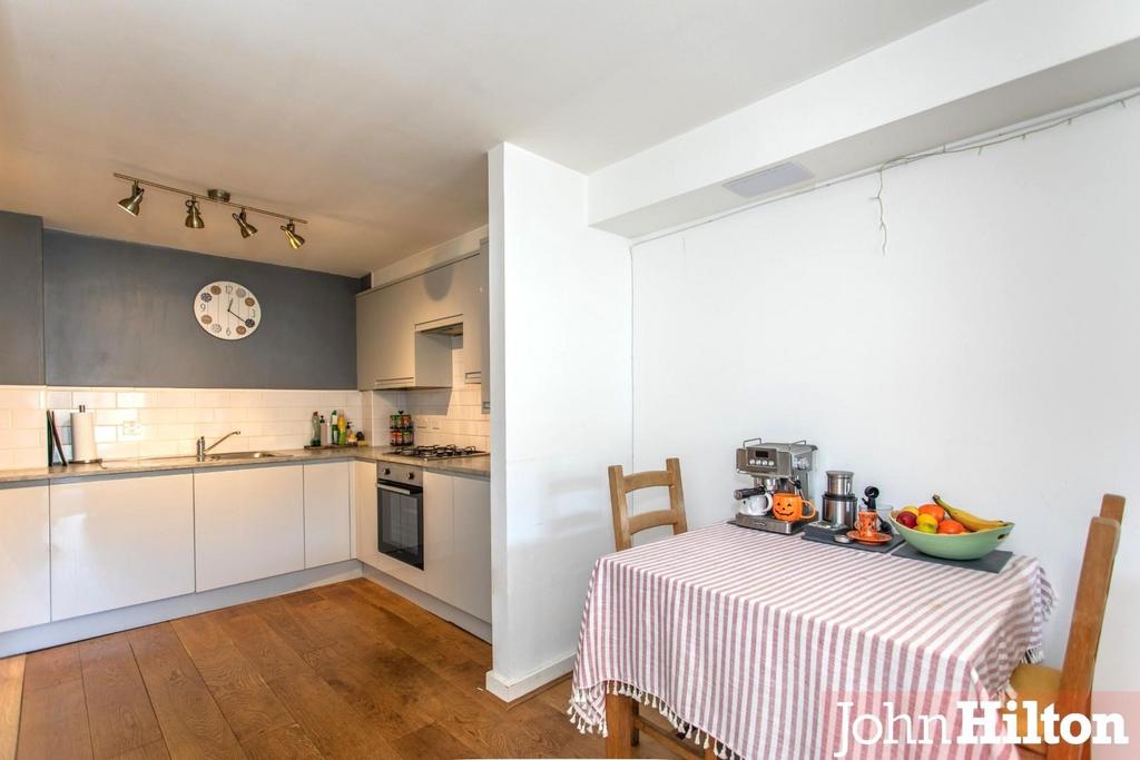 Pelham Court17.jpg