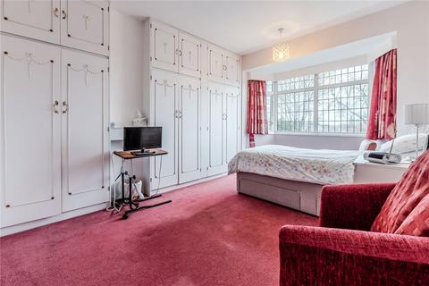 undefined, The Avenue, Alwoodley, Leeds, West Yorkshire