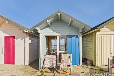 undefined, Queens Park Prom, Mablethorpe LN12