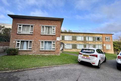 Crescent Road, Bournemouth