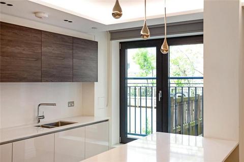 2 bedroom apartment to rent, Kensington Garden Square