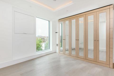 2 bedroom apartment to rent, Kensington High Street, London, W14