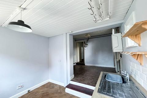 2 bedroom terraced house for sale, Ockley Road, Bognor Regis