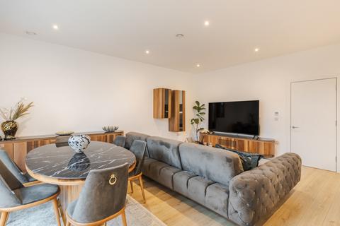2 bedroom apartment to rent, Inglis Road, London, W5
