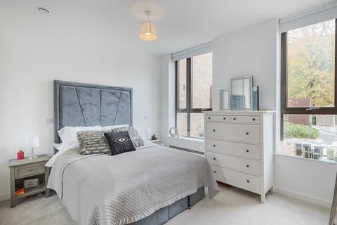 2 bedroom apartment to rent, Inglis Road, London, W5