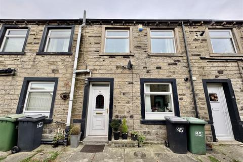 undefined, Westgate, Almondbury, Huddersfield, HD5 8XF