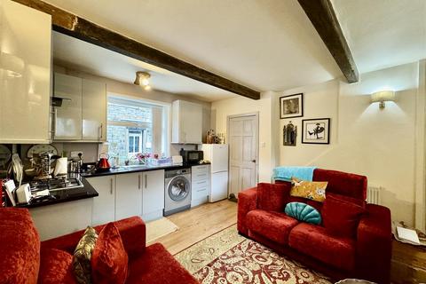 undefined, Westgate, Almondbury, Huddersfield, HD5 8XF