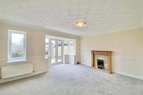 4 bedroom detached house to rent, 17 Peirse Close, Bedale