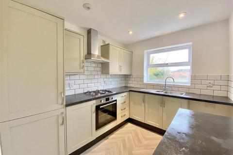 4 bedroom detached house to rent, 17 Peirse Close, Bedale