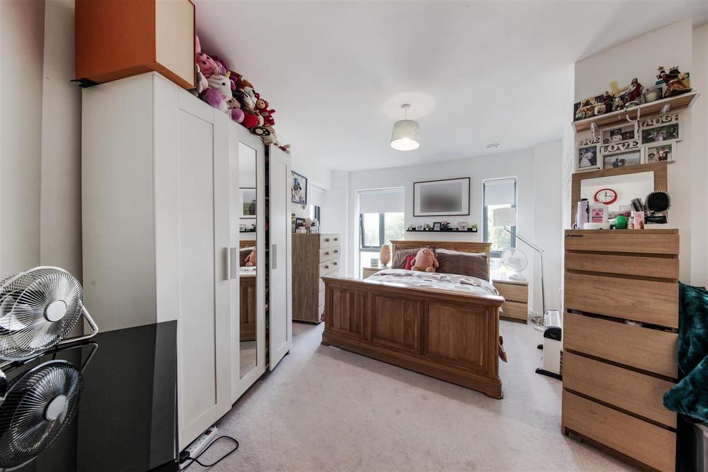 Flat 8, Canaletto Court - 1 Ht HIctbf2 DQC7bfh FYU.jpg