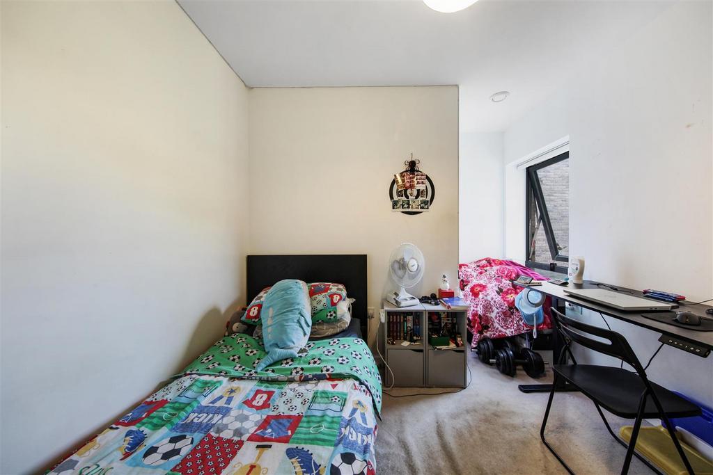 Flat 8, Canaletto Court - Gx IG7r4m5qv YEAw G6 QFT.jpg